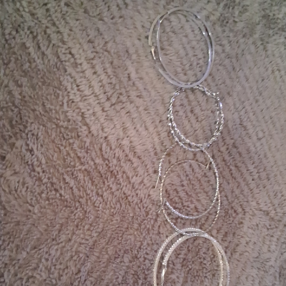 Elegant Silver Hoop Earrings Set